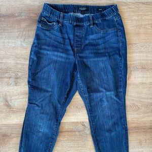 Judy Blue Slim Cut Jeans